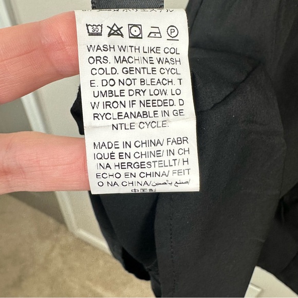 Classic Black Dress w Puff Sleeve Cut-out back Tie,‎ Ruffle Hem Plus Size 1X - Picture 5 of 7